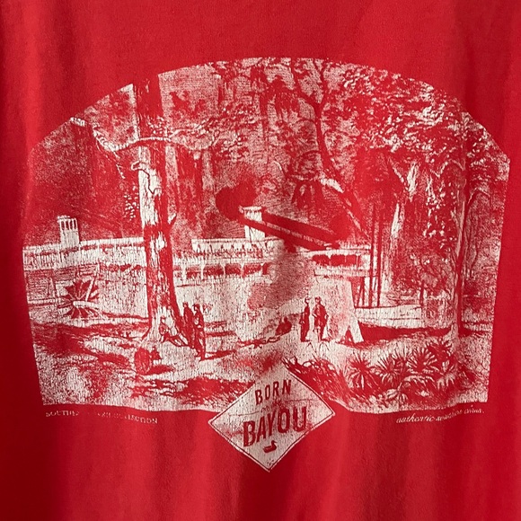 Southern Marsh Red Front Pocket Tee “Born on the Bayou” Size Large - Picture 3 of 4